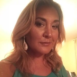 Meet your Posher, Karyn